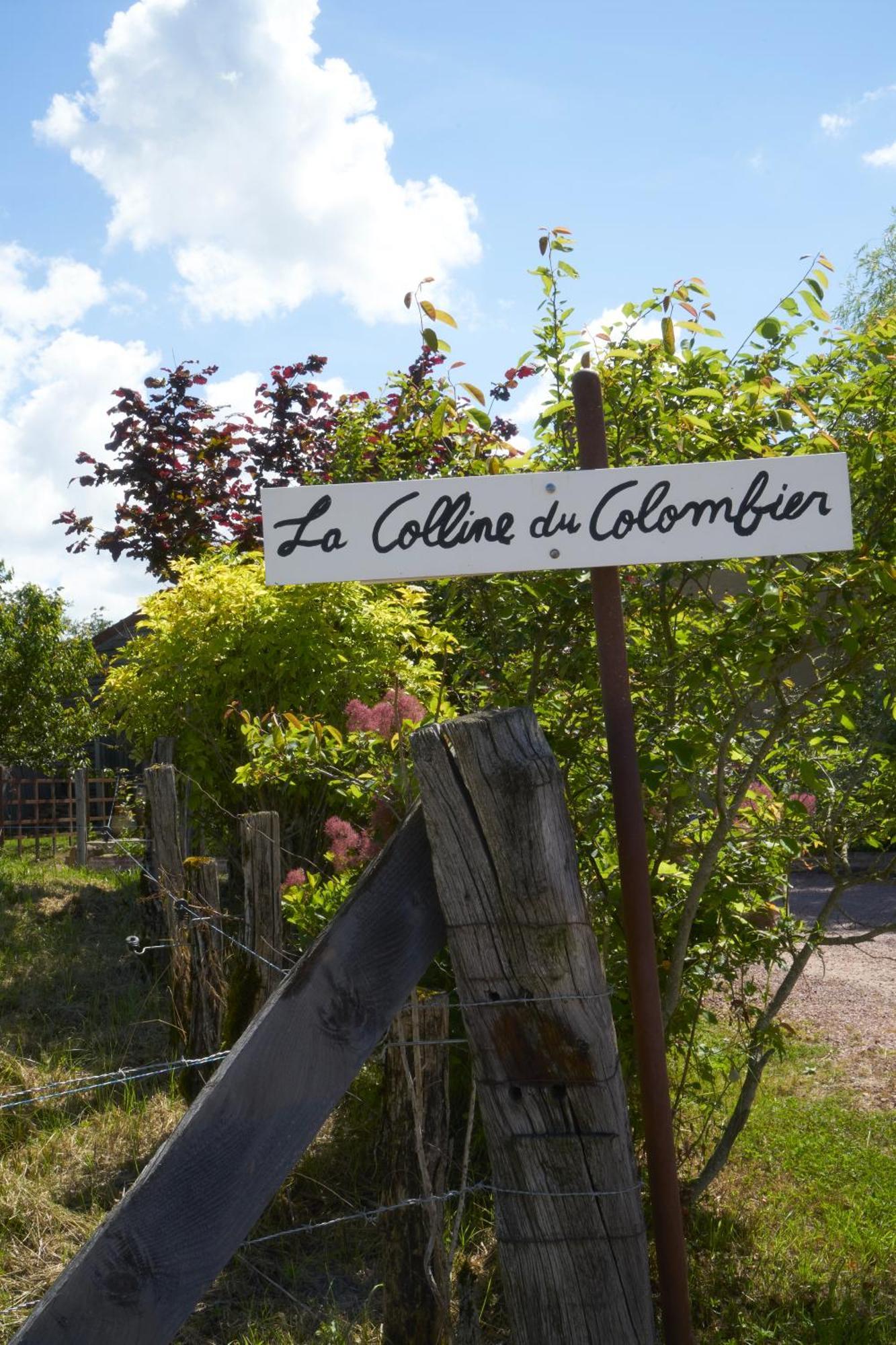 La Colline Du Colombier Iguerande Exterior foto